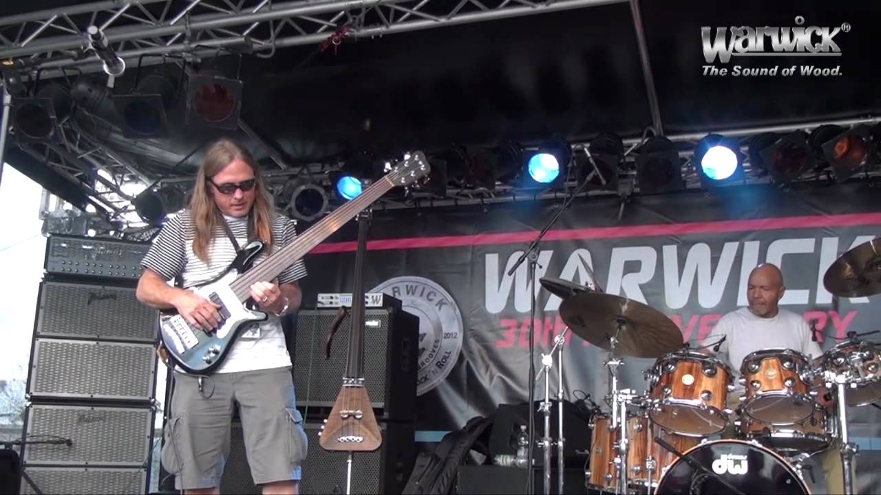 FRAMUS & WARWICK 30th Anniversary - Open Day 1/2