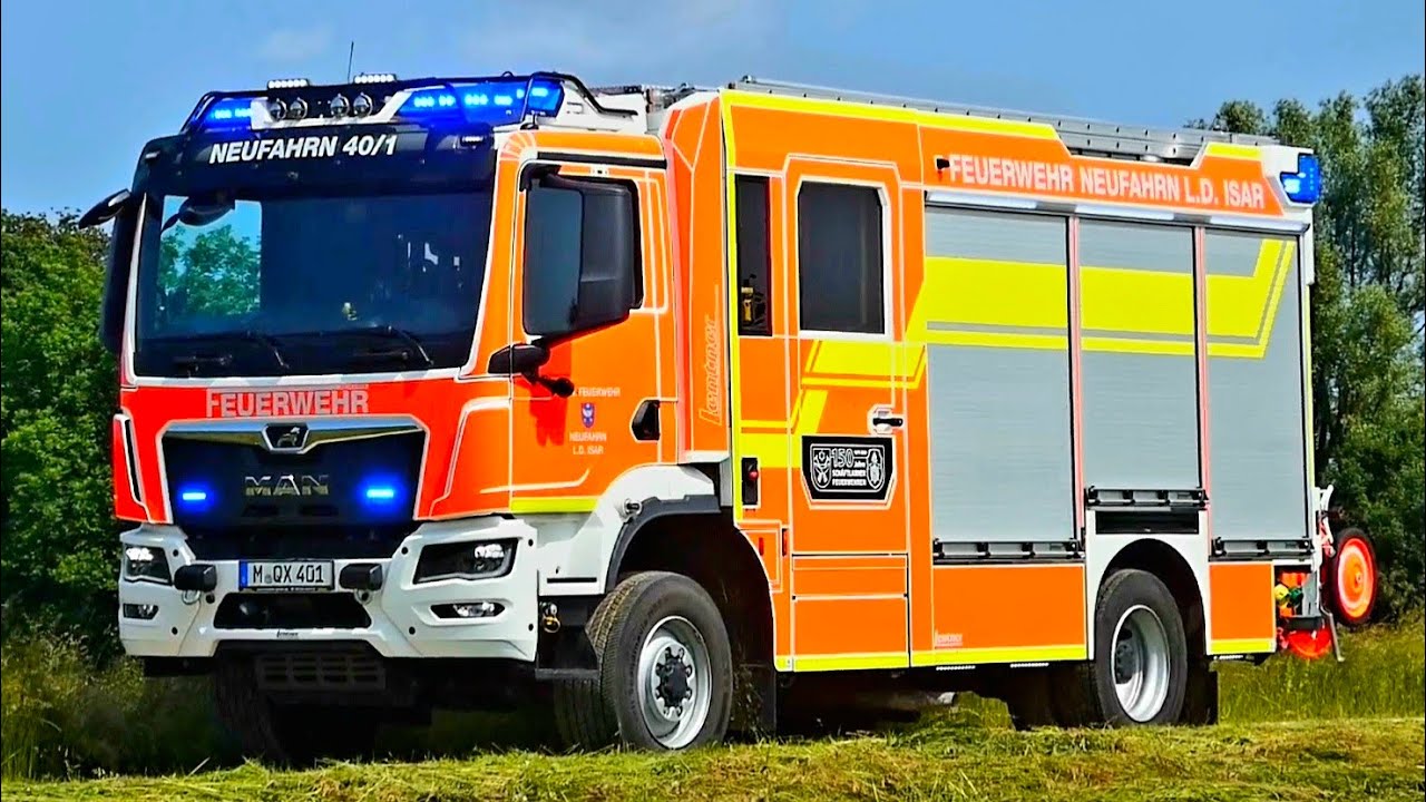 HLF 20 Freiwillige Feuerwehr Neufahrn links der Isar