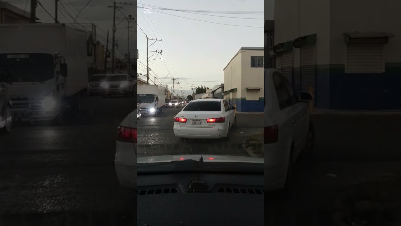 Salimos De paseo y mi niña de 2 años se roba el show #elcaminante2912 