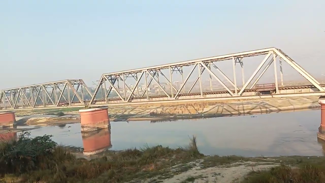 KOSHI RAILWAY RIVER BRIDGE UP