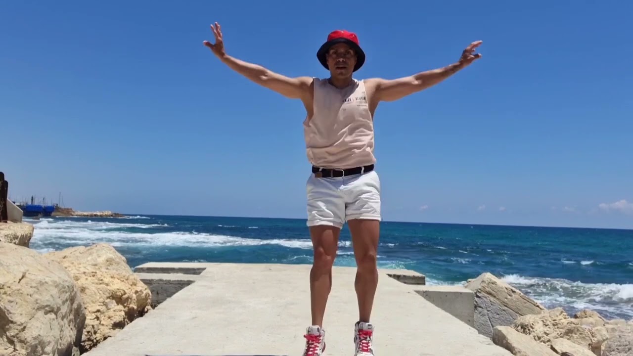 Cambia el Paso - Jennifer López,  Rauw Alejamdro