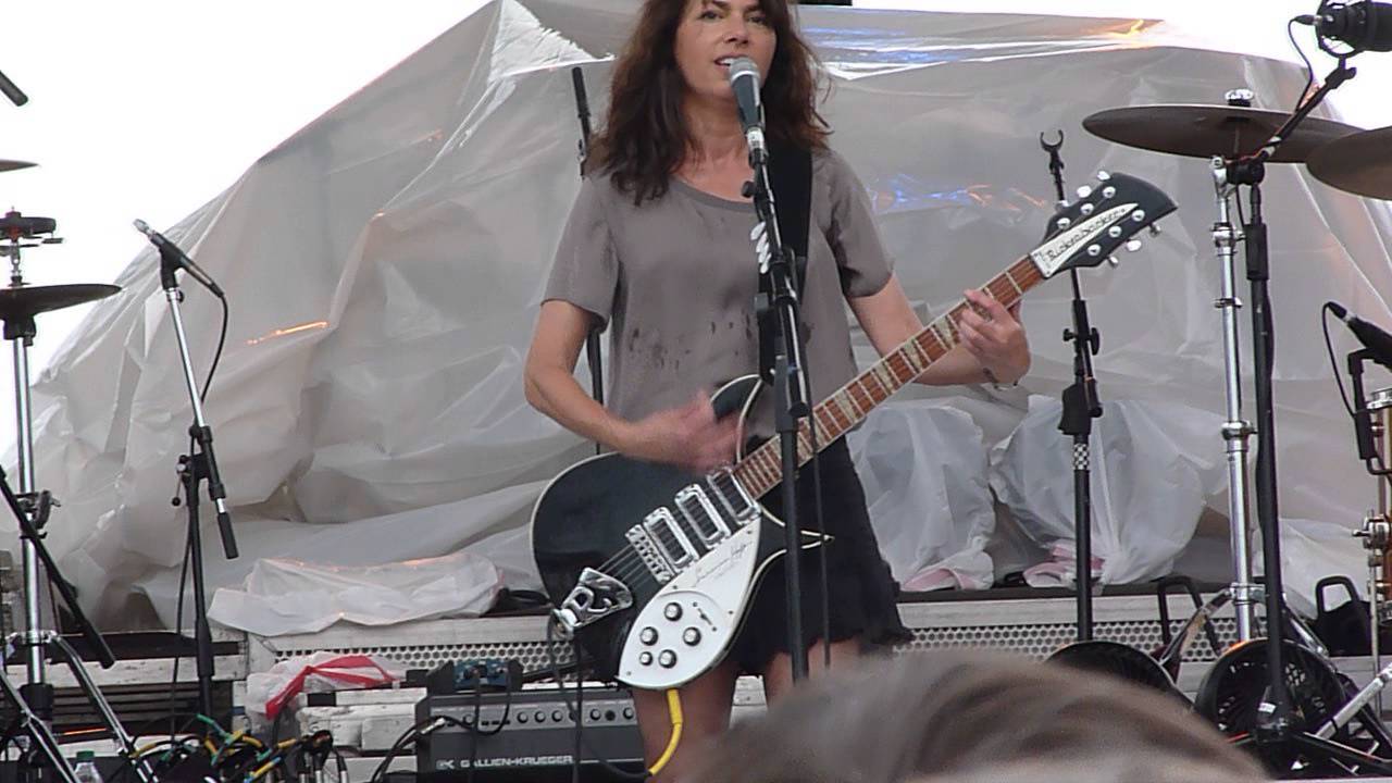 The Bangles - Tear Off Your Own Head