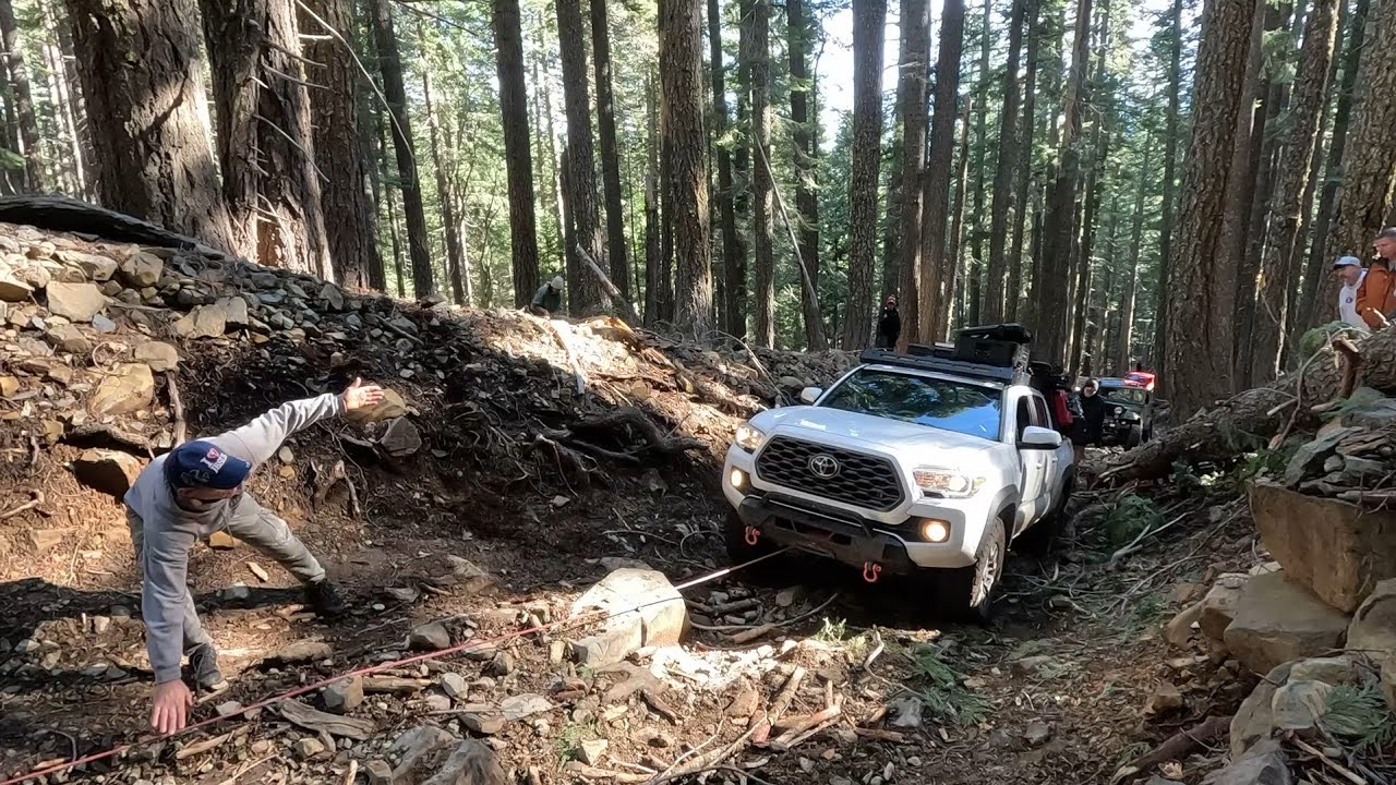 Приключения на 4x4-маршруте из Покер-Флэт