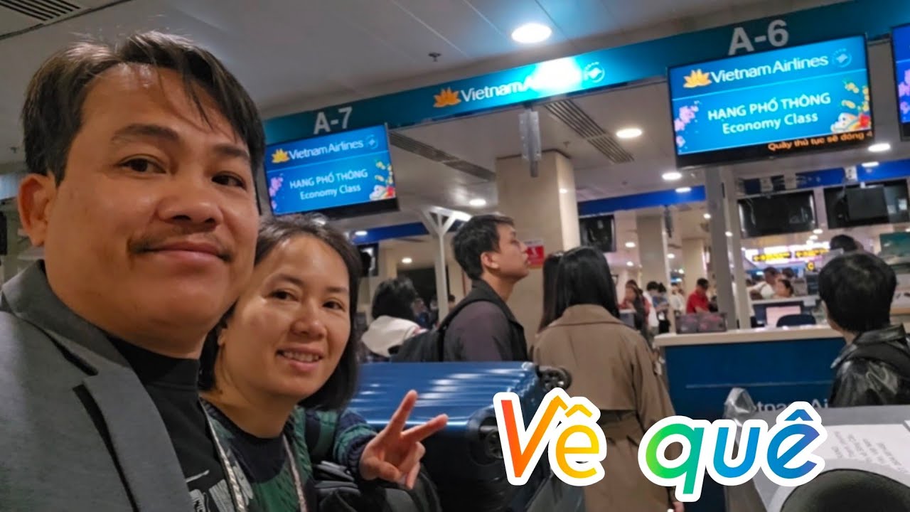 Từ Sài Gòn về quê trên chuyến bay của Vietnam Airline | From Saigon to hometown on a Vietnam Airline