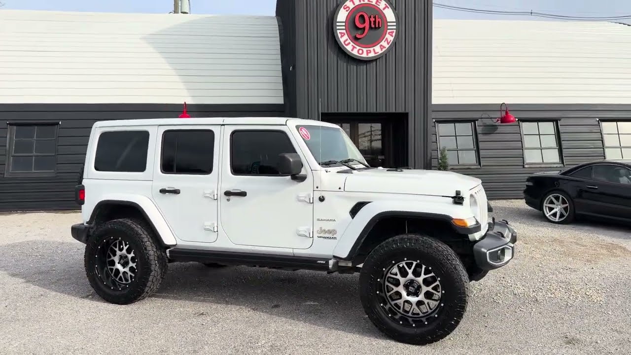 Номер в наличии: 01080 - 2019 Jeep Wrangler Unlimited Sahara 4WD