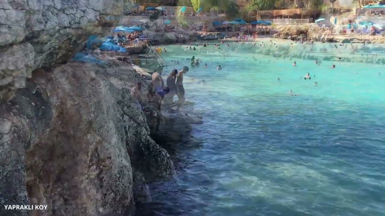 YAPRAKLI KOY