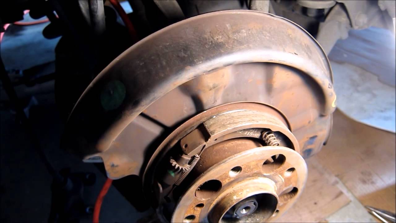 Mercedes-Benz W202 C280 Rear Brake Disk and Brake pads replacement
