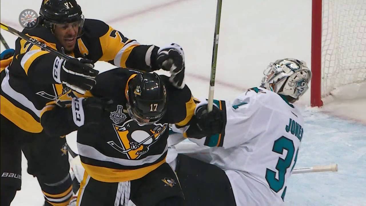 Rust & Sheary score in 1:02 in Game 1 of Stanley Cup final