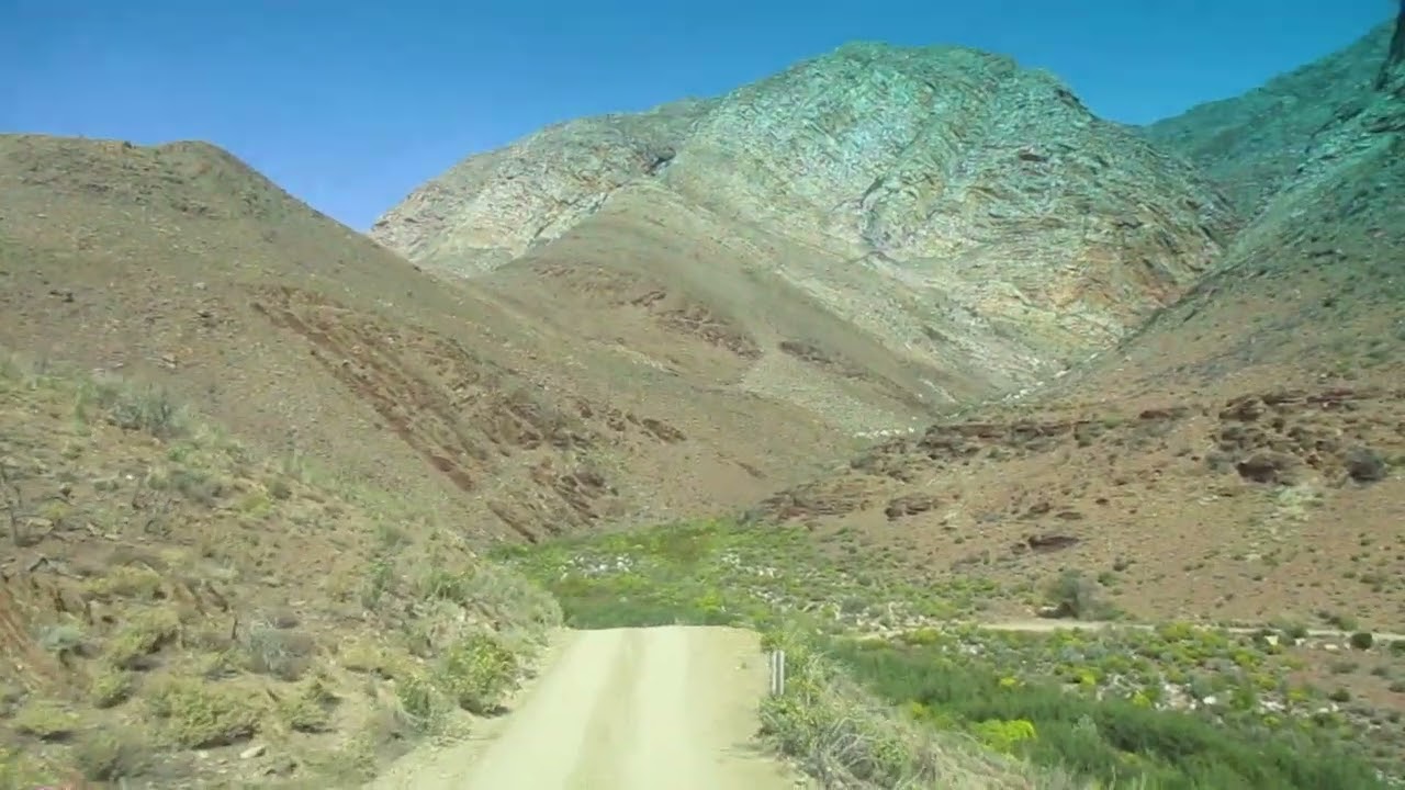 Gamkaskloof Pass on the way to Die Hel.