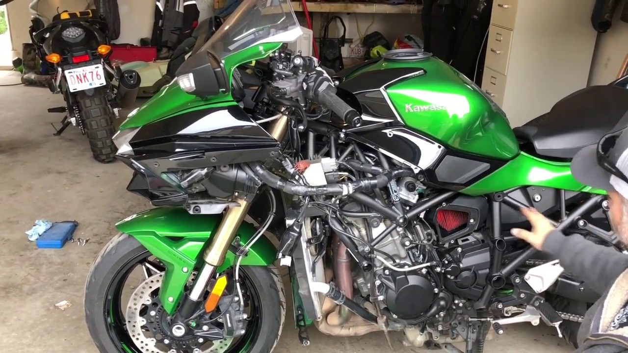 2018 Kawasaki H2SX SE Fairing And Air Filter Removal