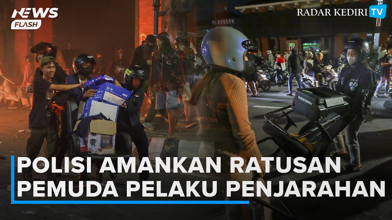 Pelaku Pengrusakan dan Penjarahan Menangis Saat Diperiksa Polres Kediri