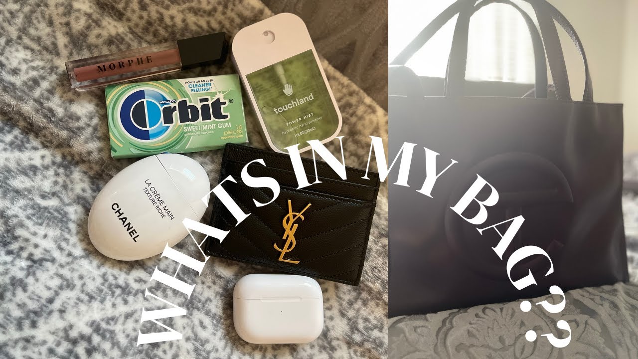 What's in my bag??? | Telfar Medium 