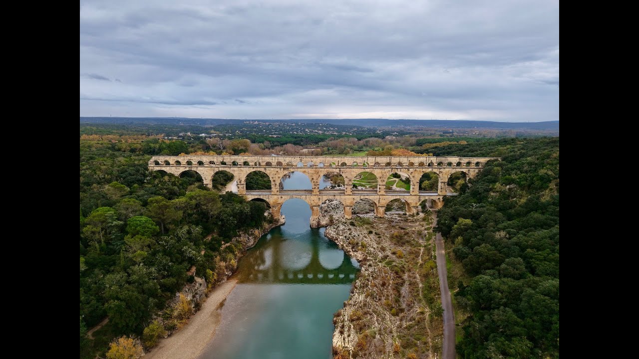 Le Pont du Gard - France - DJI Air 3s - Drone 4K footage