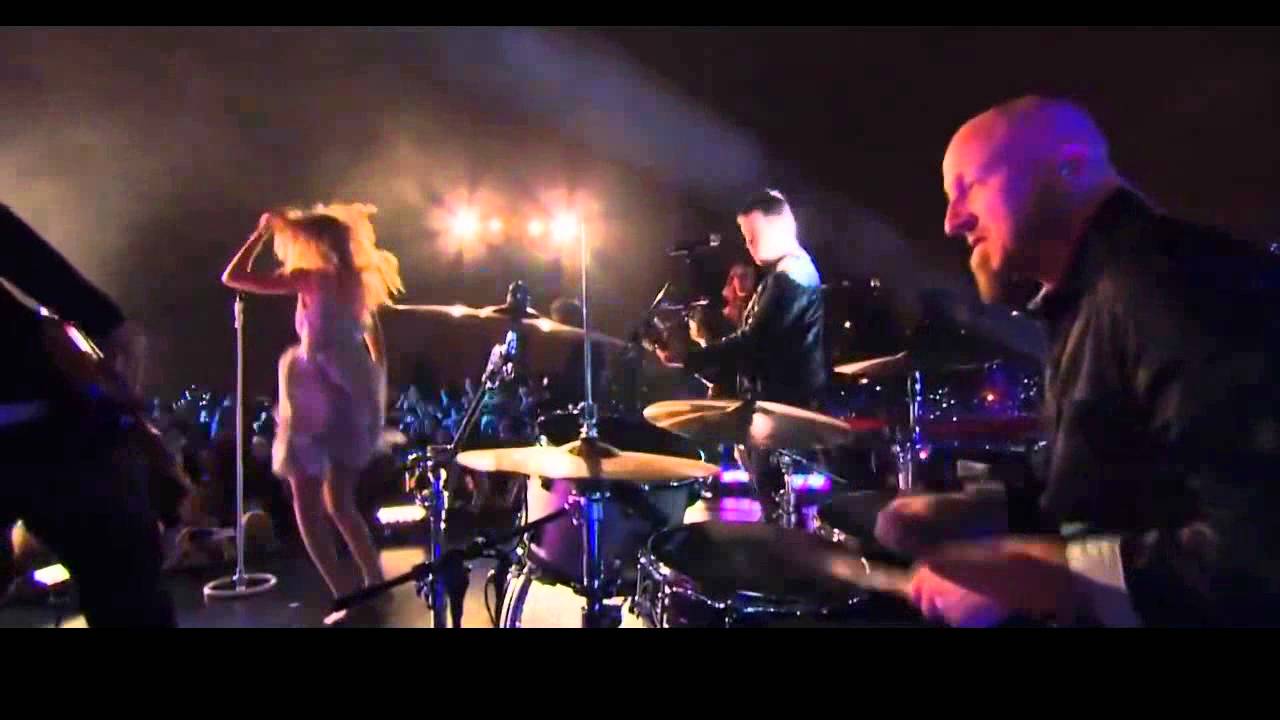 Taylor Swift The Story Of Us Live lyrics