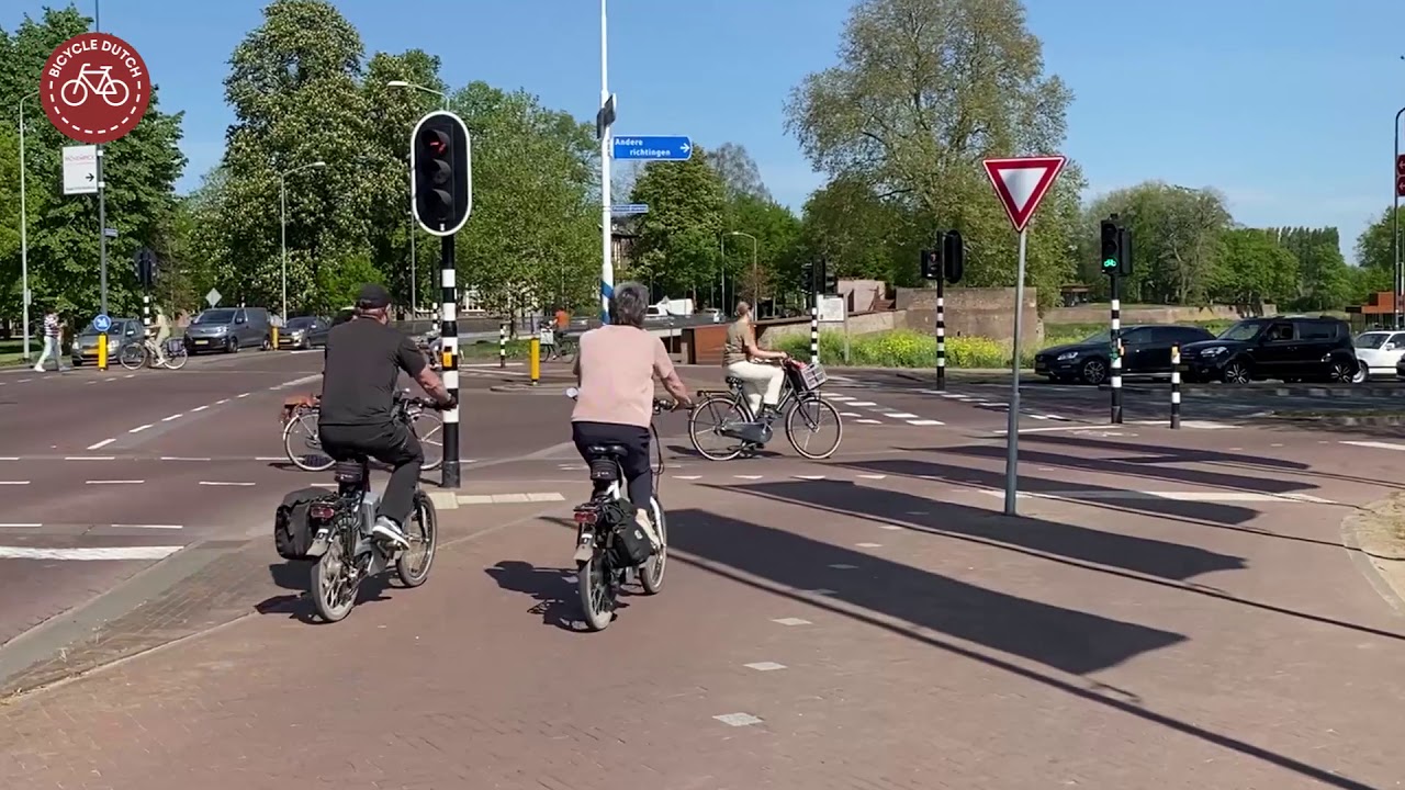 Protected intersection in 's-Hertogenbosch