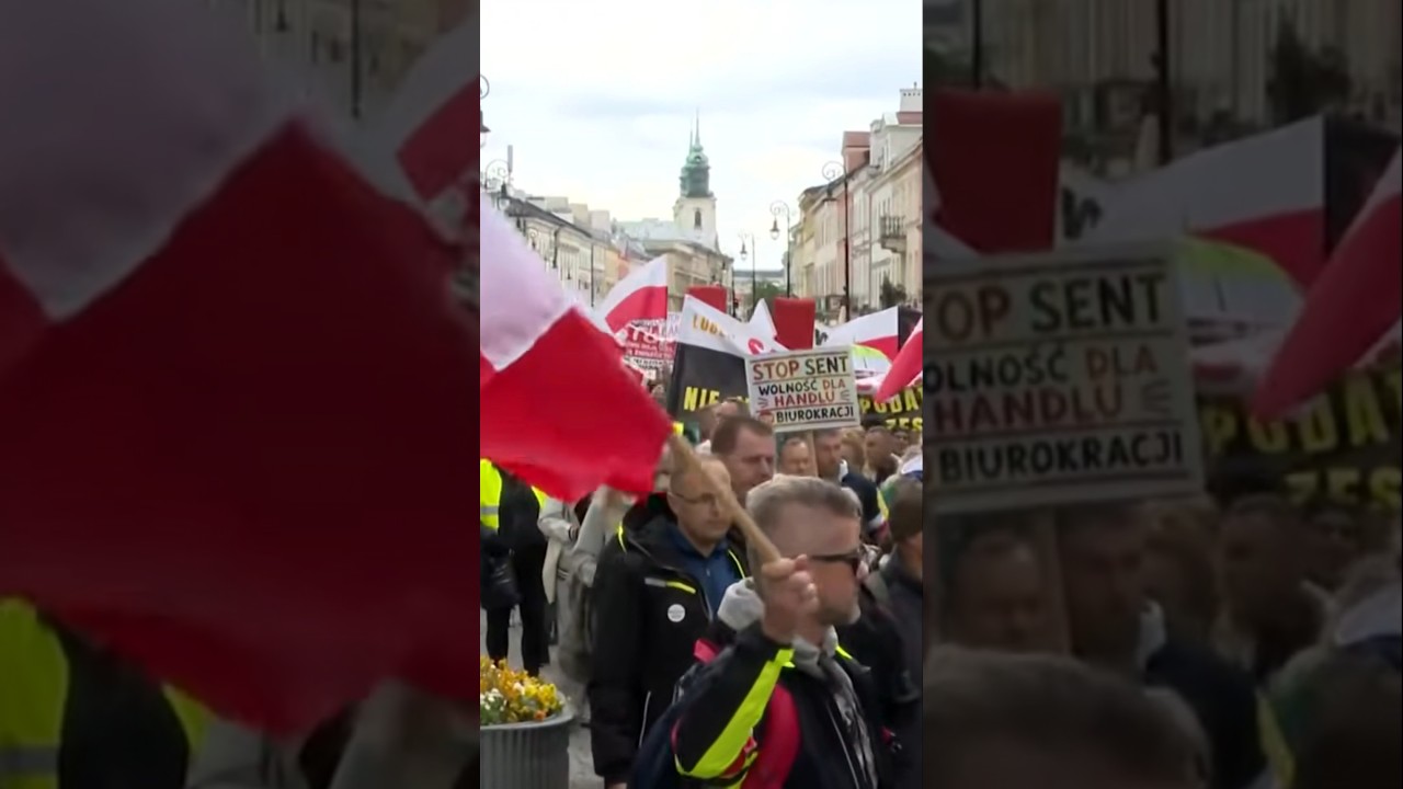 Protest przedsiębiorc&oacute;w w Warszawie przeciwko systemowi SENT w branży odzieżowej i obuwniczej