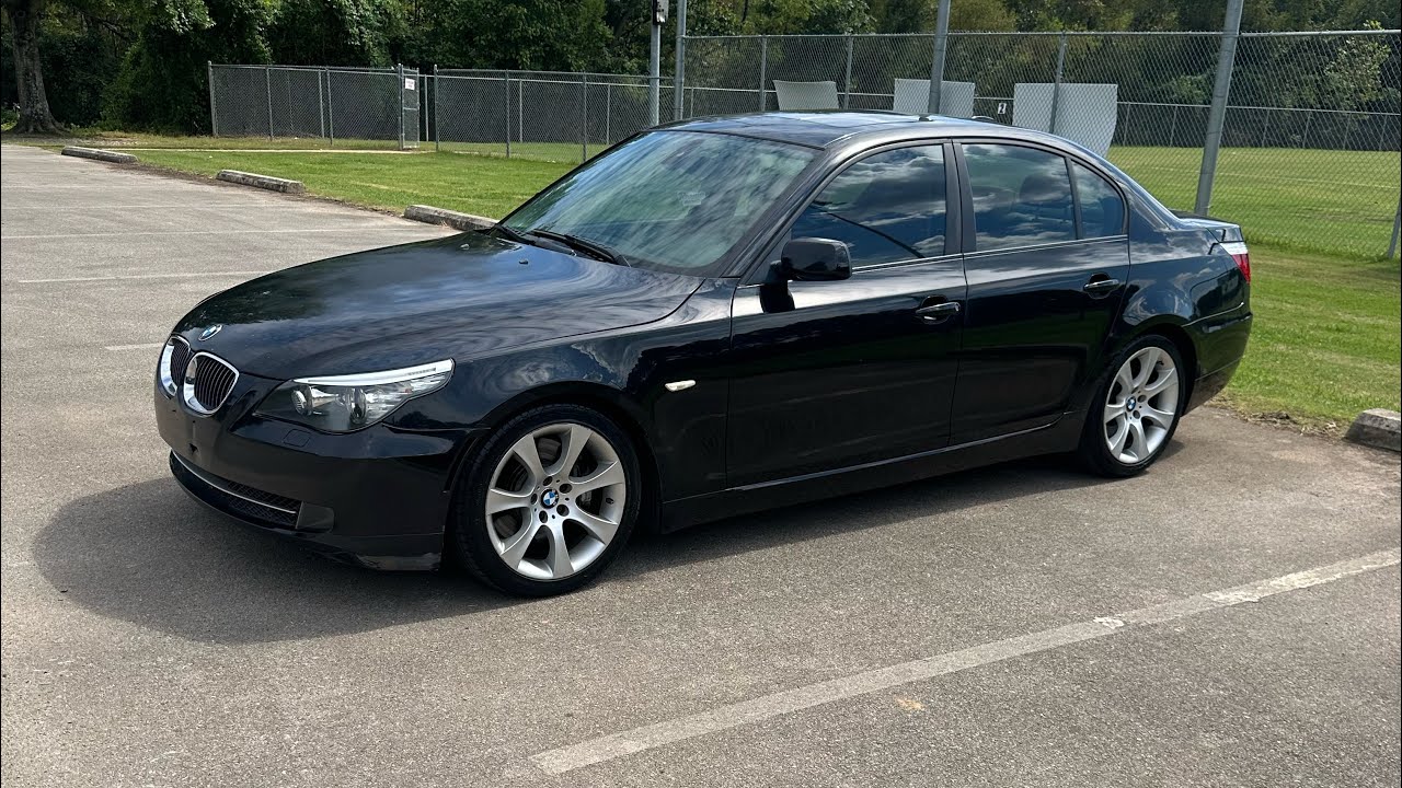 This 2010 BMW E60 is a great daily driver! 