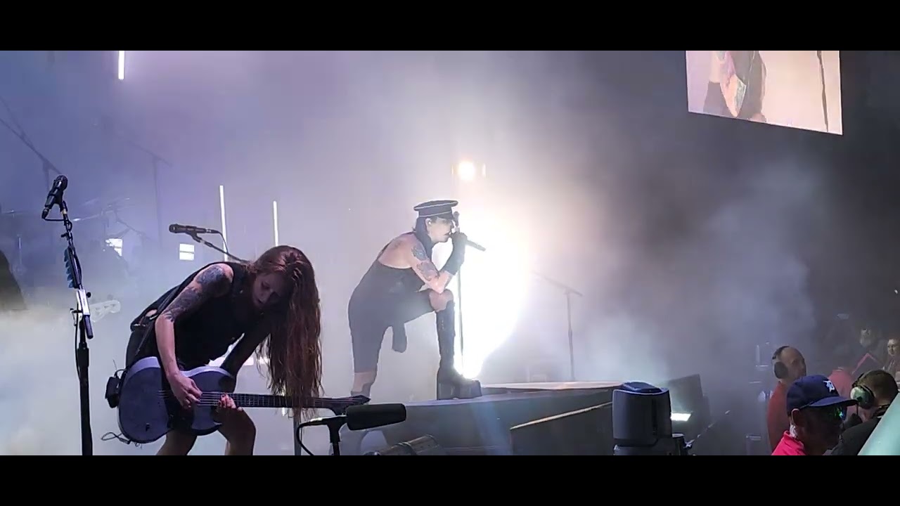 Marilyn Manson - The Beautiful People; Pine Knob Music Theater; Clarkston, MI; 8-7-2024