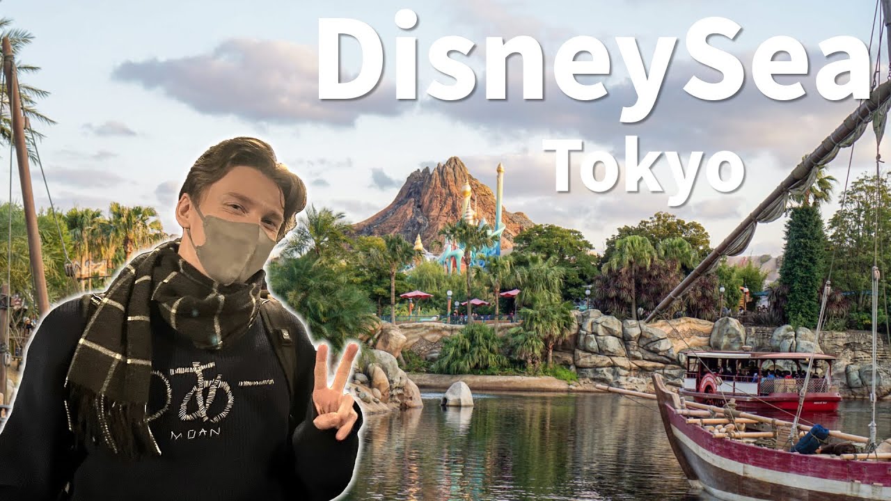 Visiting Tokyo DisneySea | My Favorite Theme Park Yet!