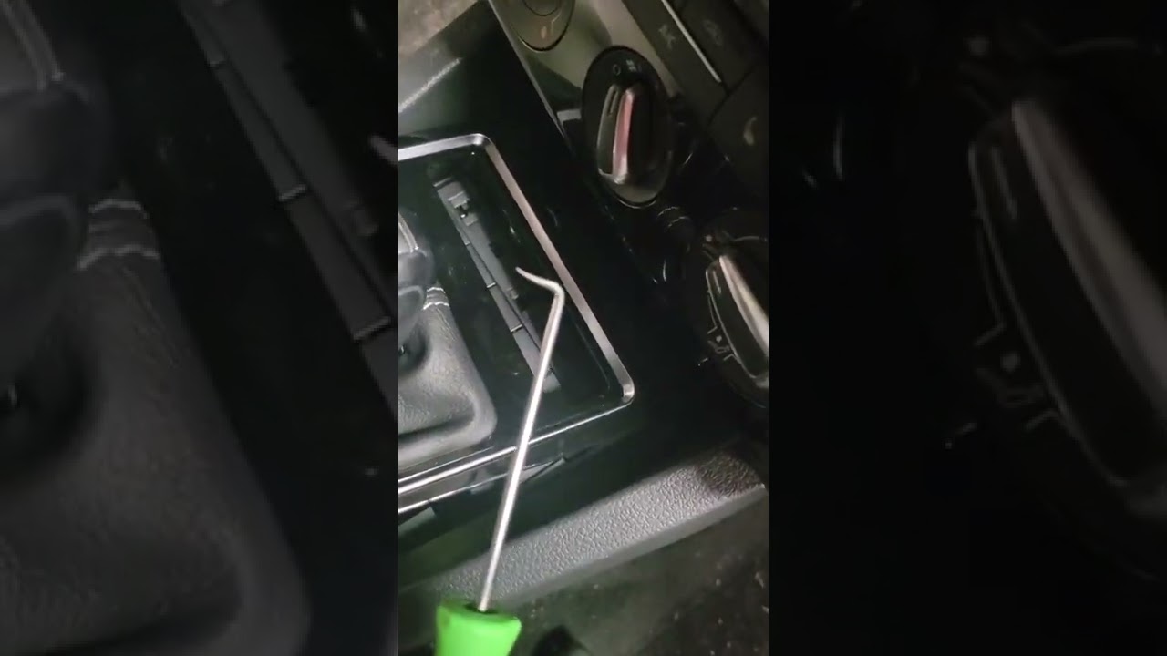 How to get 2016 16 Vw Volkswagen Jetta in to nuetral
