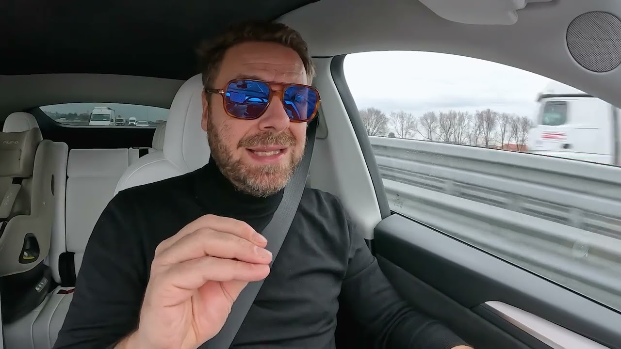 Cosa penso DAVVERO della nuova FERRARI Luce...