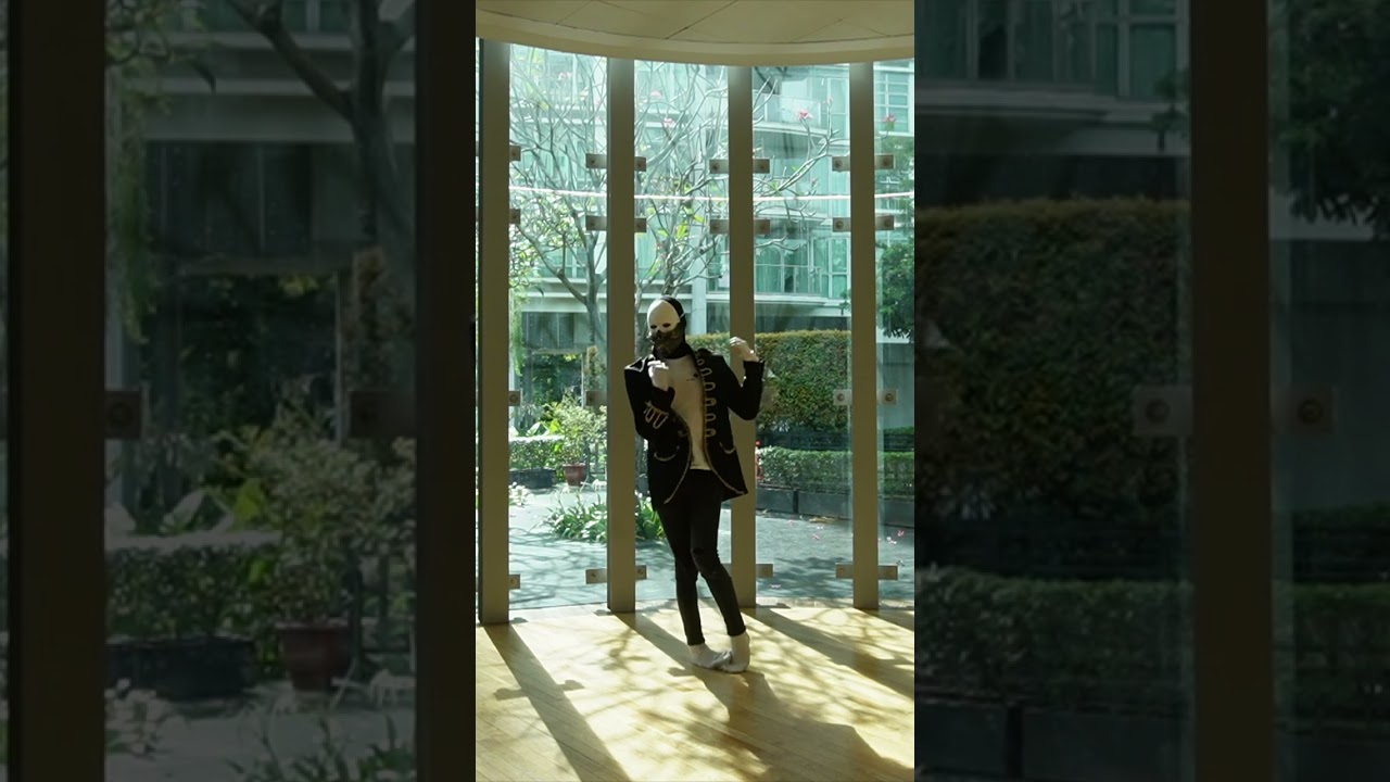IRL JoJo Torture Dance 