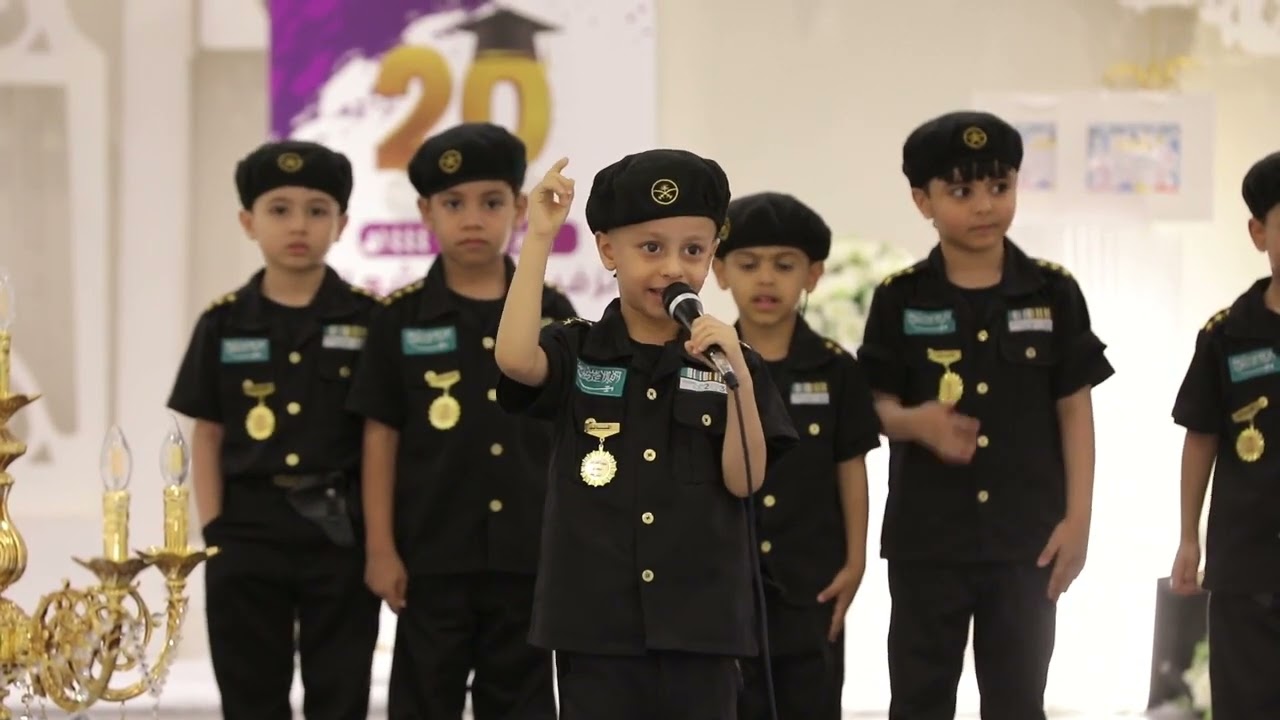 فصل العالم الذكي الحفل الختامي لعام ١٤٤٣ 🎊🥳👏