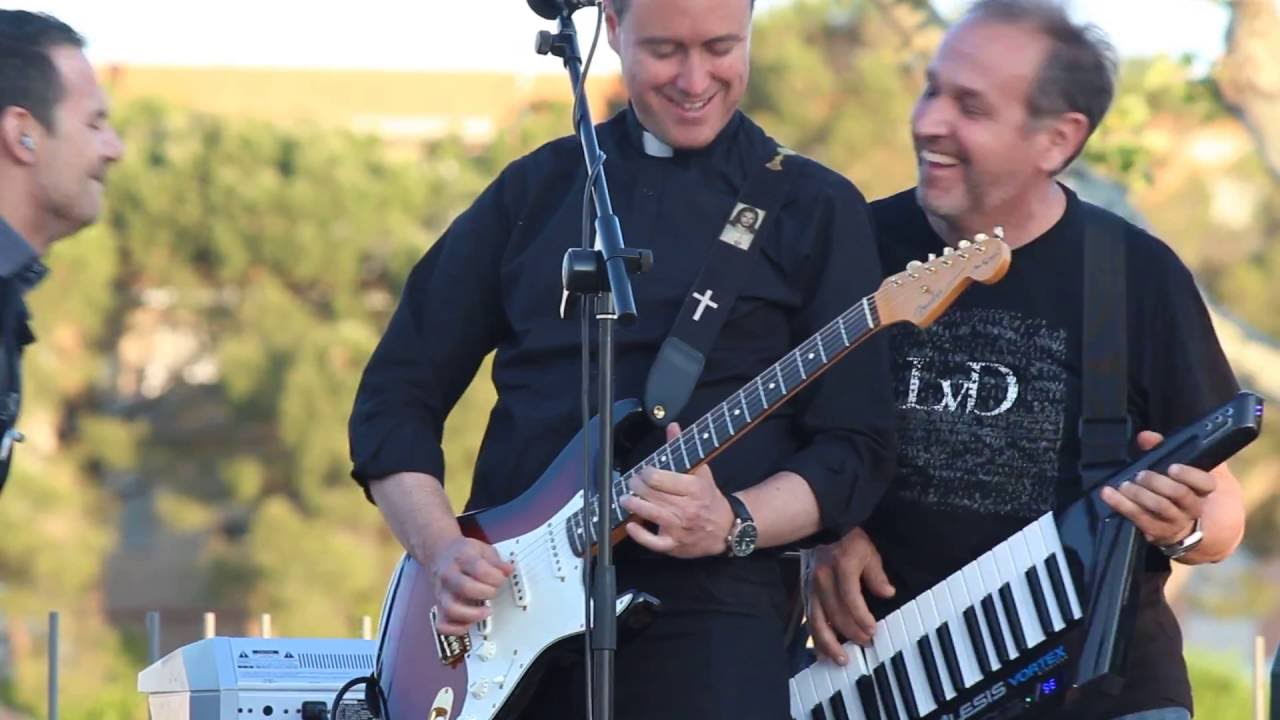 La Voz del Desierto - Él me vuelve a levantar | En directo