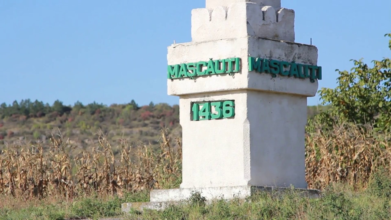 La poalele Chiclăului - satul Mașcăuți