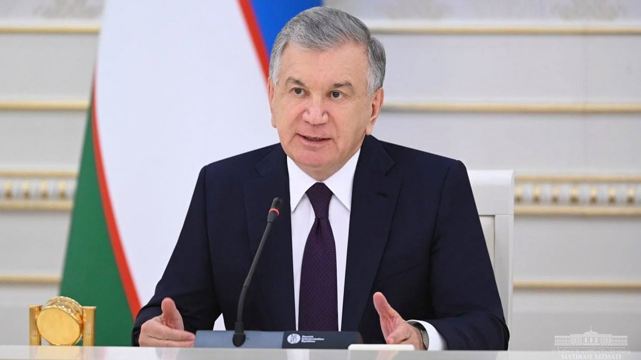Шавкат Мирзиёев маҳаллабай ишлаш тизимини янада кучайтириш  юзасидан видеоселектор ўтказди