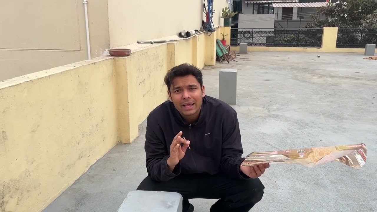 Aaj humne patang udaane ka try kiya🤟🏻 | Kite Flying |