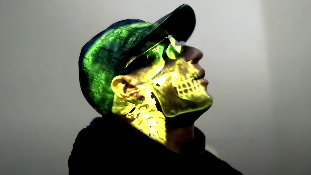 Alkpote - Urine fluo (Clip Officiel)