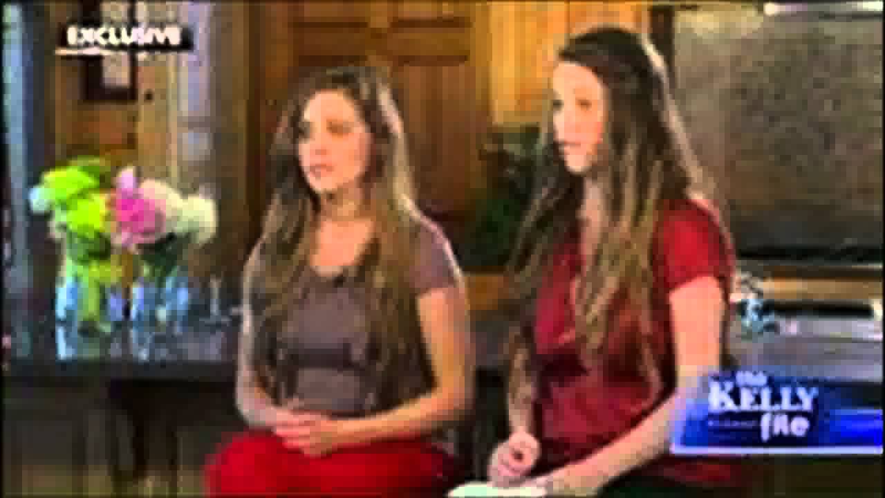 WATCH   Duggar Sisters Defend Josh in 'Kelly File' Exclusive Vid