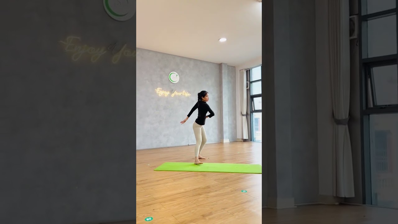 Yoga flow- tình yêu giữa mùa đông