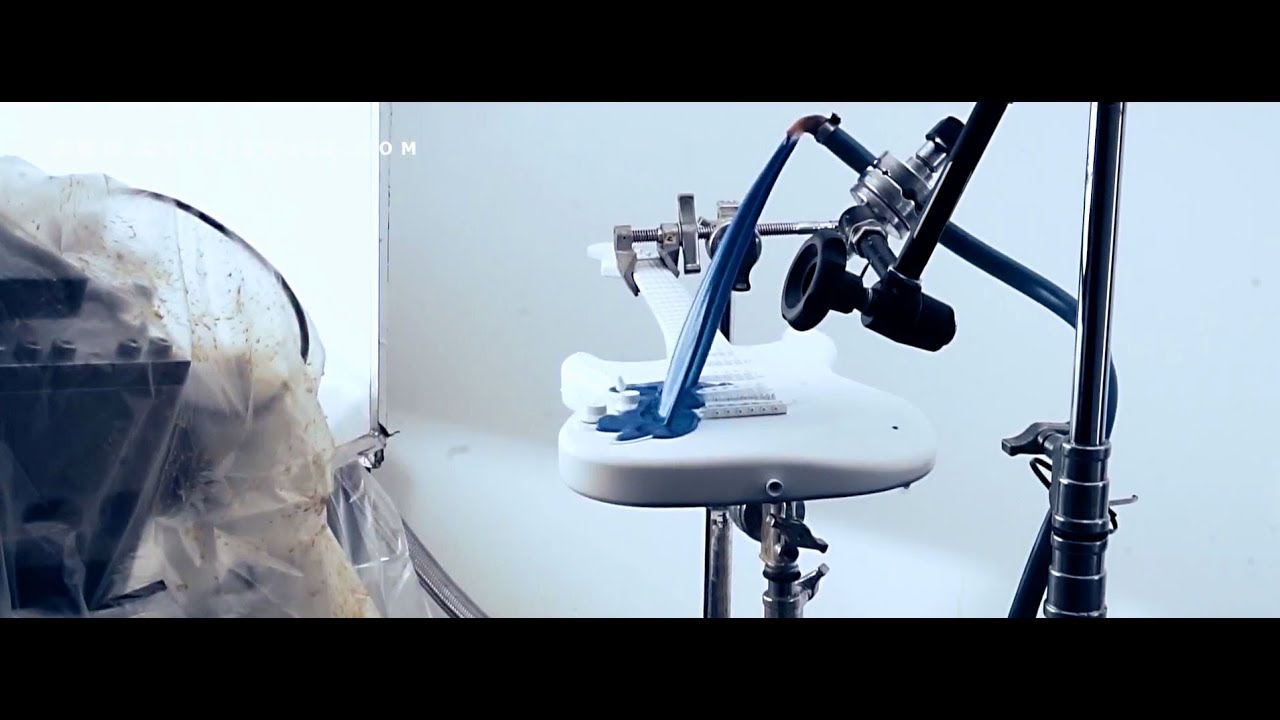 Making off / Behind the scene of tabletop commercial for Opener Festival..
