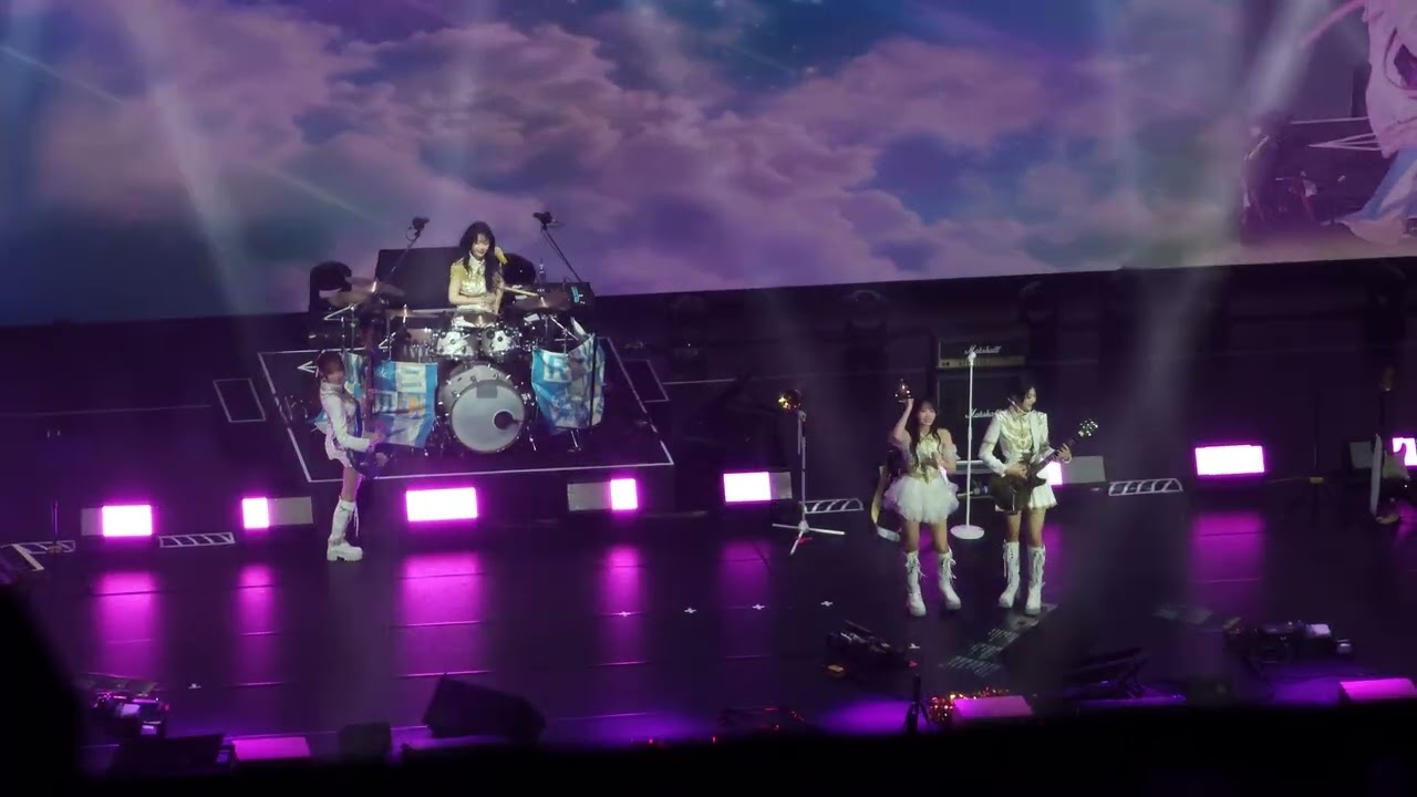 260214_3.T.B.H (QWER 1ST WORLD TOUR-ROCKATION- in TAIPEI)