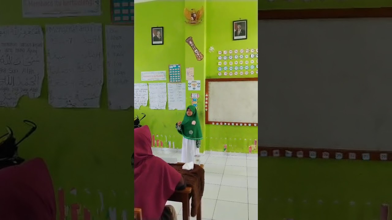 Lomba puisi kelas rendah