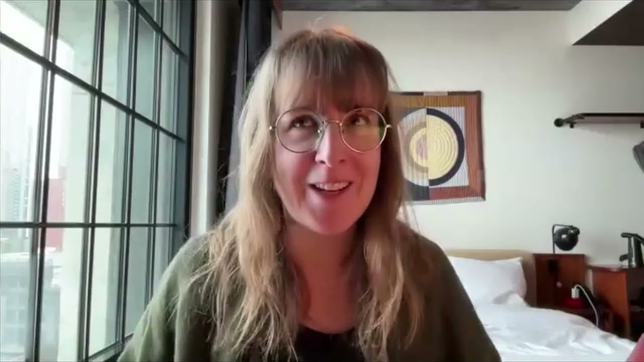 KRISTEN CICCARELLI&nbsp;ON&nbsp;THE CRIMSON MOTH SERIES,&nbsp;HEARTLESS HUNTER, REBEL WITCH ON ABOUT THE AUTHORS TV