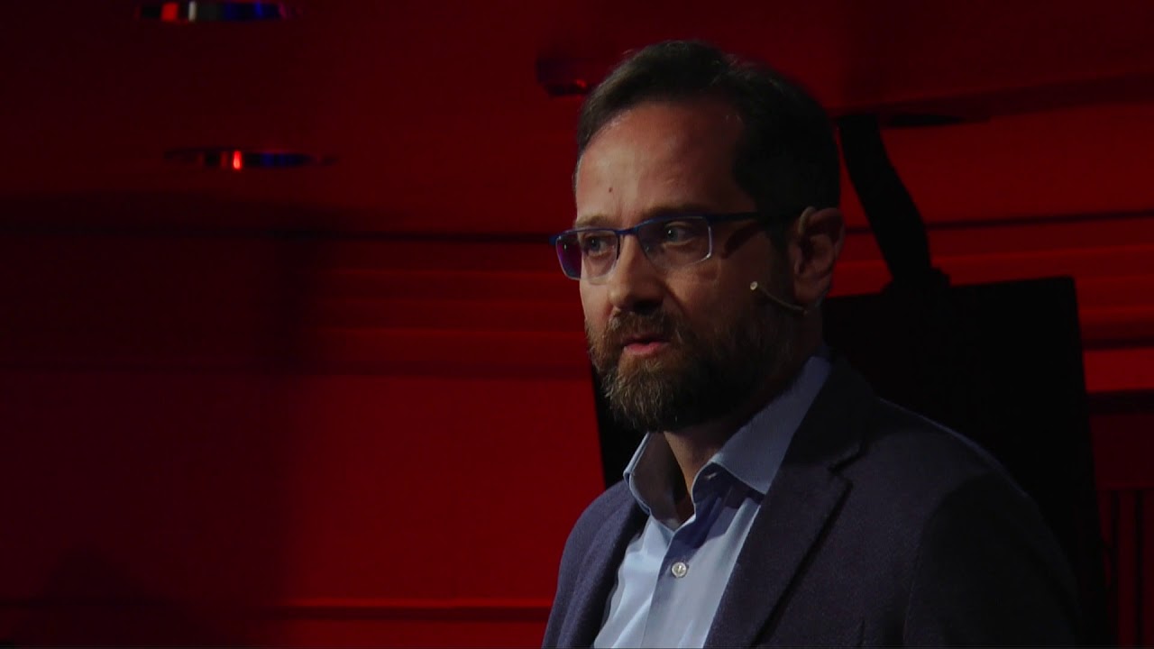 Waking up in a dream | Nicola De Pisapia | TEDxMantova