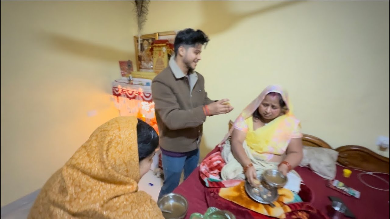 Mummy ko pani puri me jolo chips dalke khila diya 😳 || tiwar13