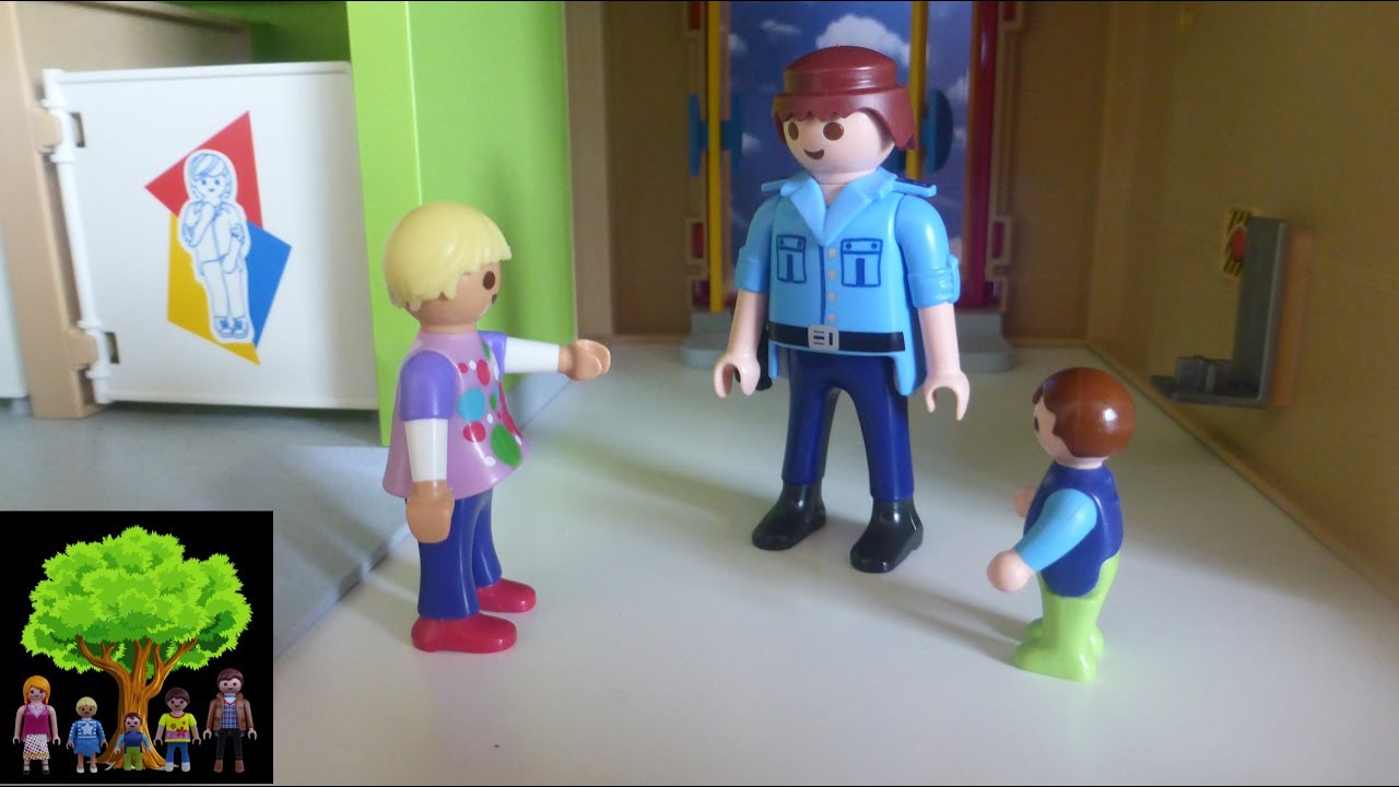Playmobil - Familie Bäumle - Die Ratte in der leeren Schule