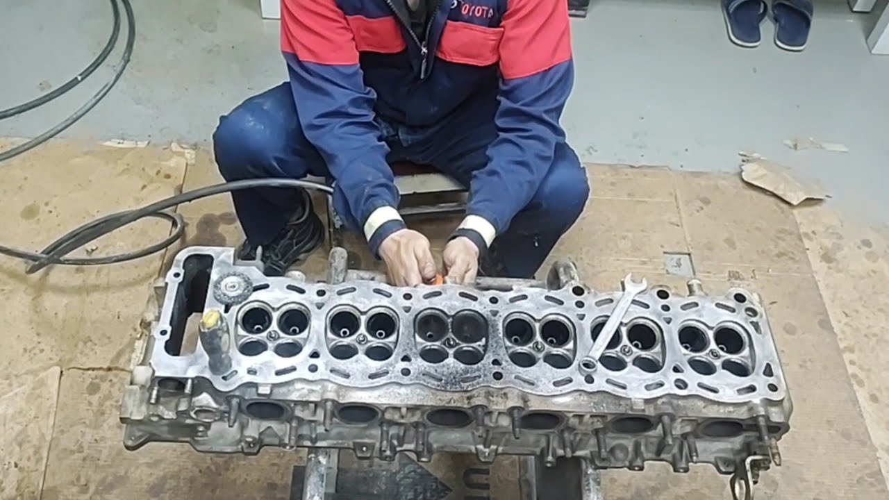 1FZ-FE engine overhaul Toyota land cruiser straight 6 part 4