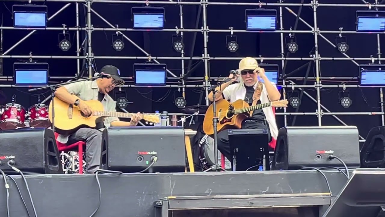 AYAH  &mdash;  EBIET G ADE x IWAN FALS Live @ PESTAPORA 2025