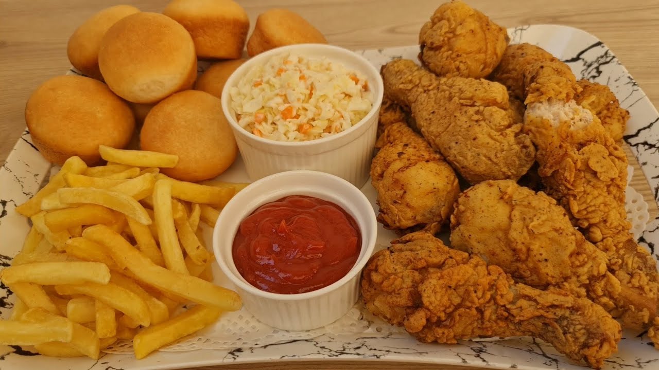 وجبة كنتاكي مثل المطاعم KFC #افخاذ_كنتاكي #بطاطا_فنكر#سلطة_كول_سلو #صمون