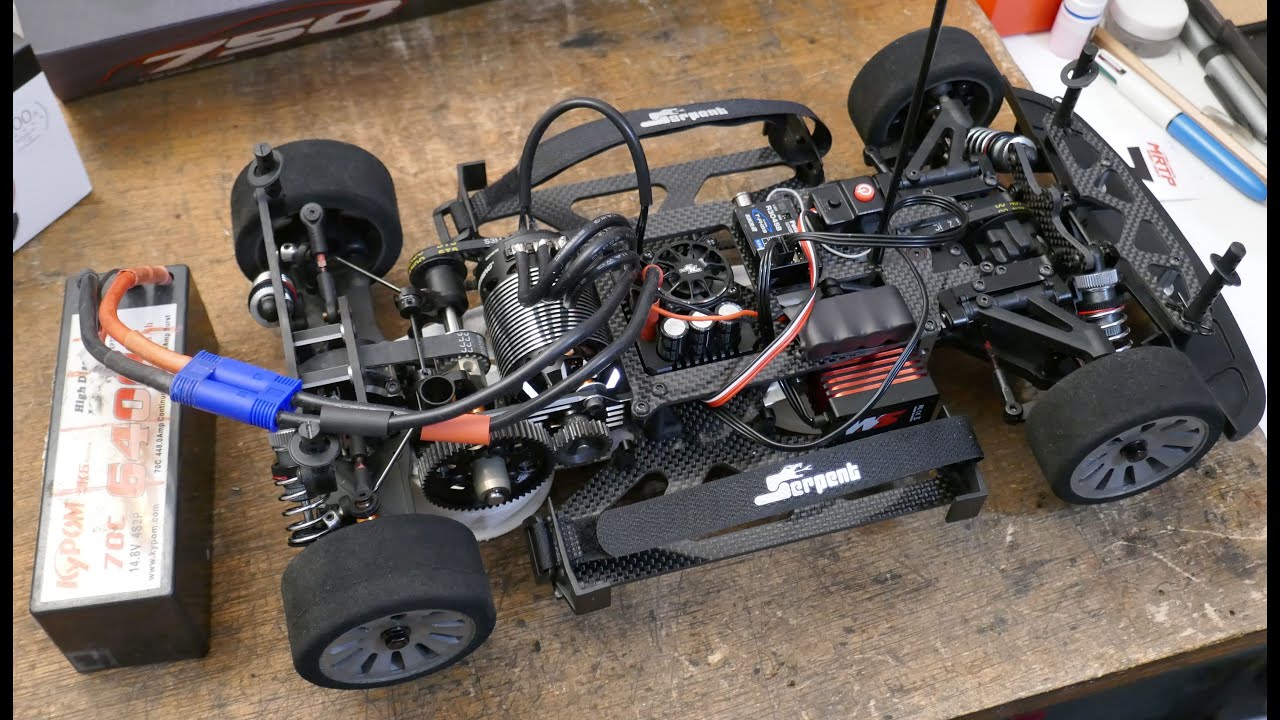Installation d'un vario Hobbywing XR8+ sur une 750E Serpent (200mm) Serpent