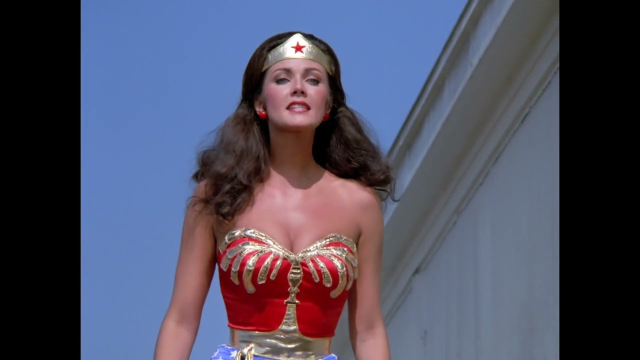 Wonder Woman confronts a Karate Man in the Season Three episode Going Going Gone