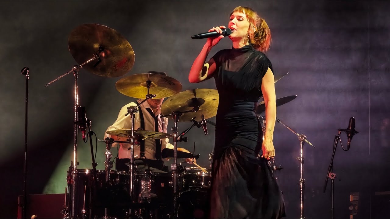 ZAZ - On peut comme ça - live at Warszawa, Torwar 2.02.2026