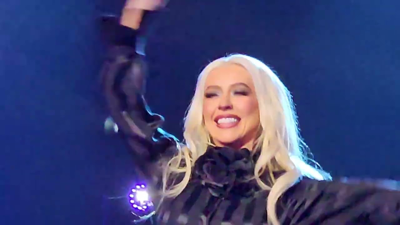 Christina Aguilera sings BEAUTIFUL at the Las Vegas Freedom Rally, November 4, 2024, MGM Grand