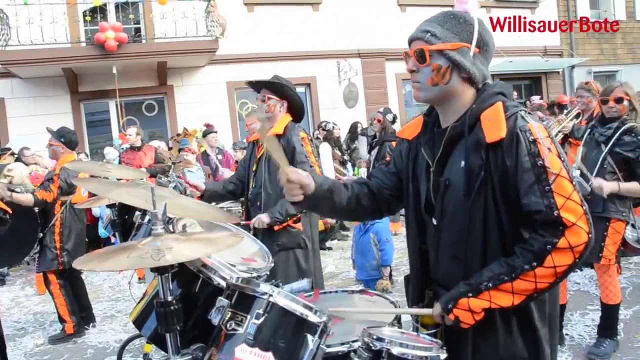 Fasnachtsumzug in Zell - 30 Jahre Hüze-Guuger