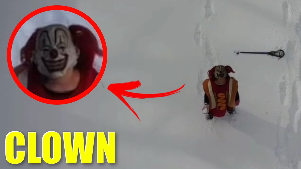 If you ever see this HOT DOG CLOWN, do NOT disturb him! (Chased)